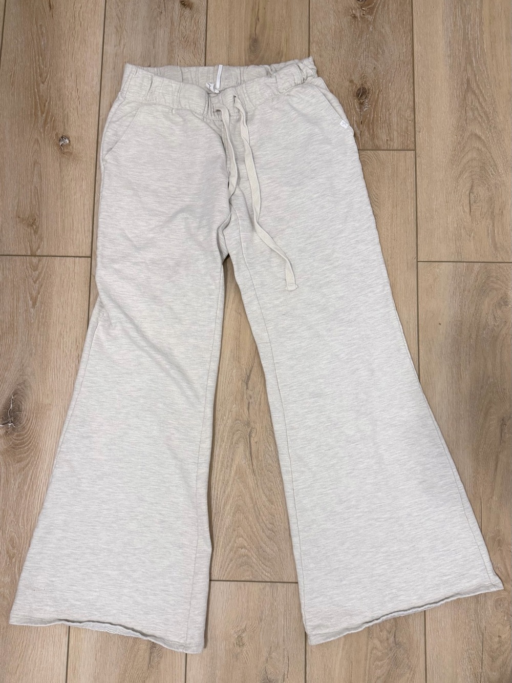 Out From Under Urban Outfitters S Oatmeal Gray Flare Wide Leg Sweatpants